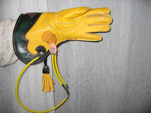 Bullet System on Glove